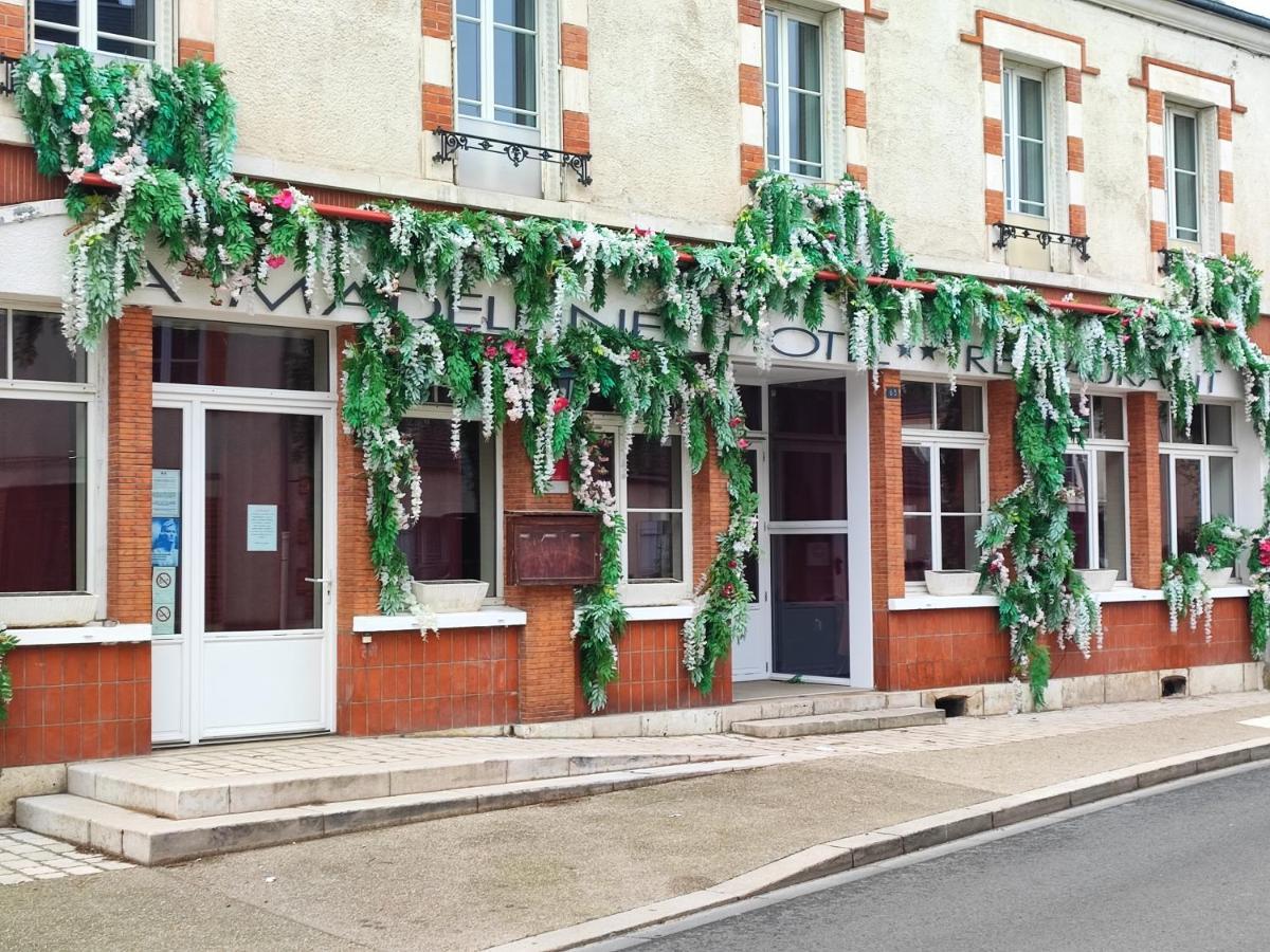 La Madeleine Hotel Saint-Benoît-sur-Loire Екстериор снимка