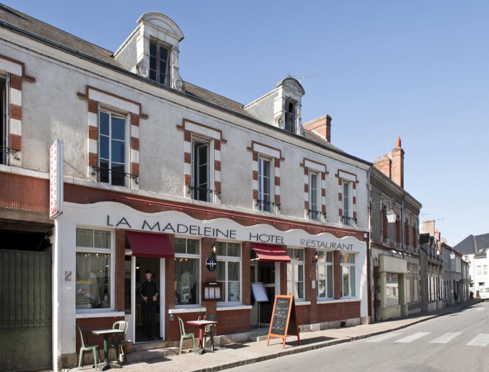 La Madeleine Hotel Saint-Benoît-sur-Loire Стая снимка
