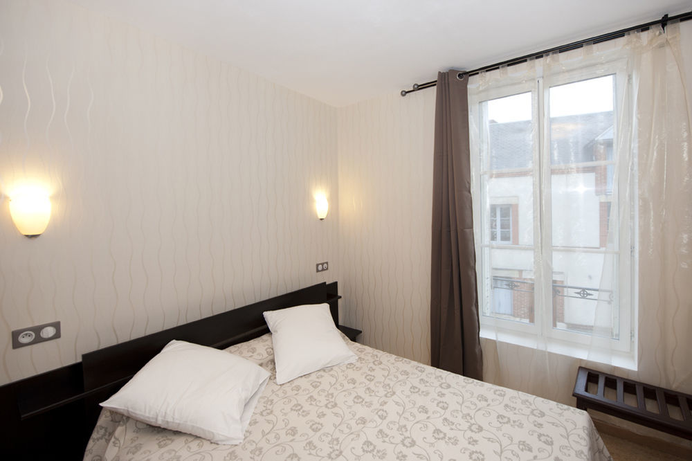 La Madeleine Hotel Saint-Benoît-sur-Loire Екстериор снимка
