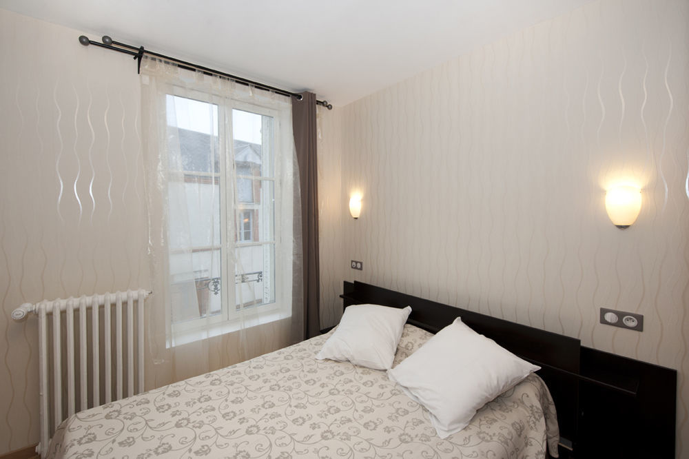 La Madeleine Hotel Saint-Benoît-sur-Loire Екстериор снимка